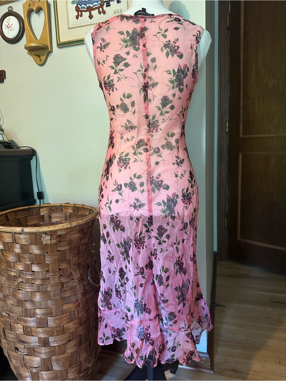 Floral Pink Sleeveless Midi Dress Betsey Johnson Vintage - Picture 5 of 7